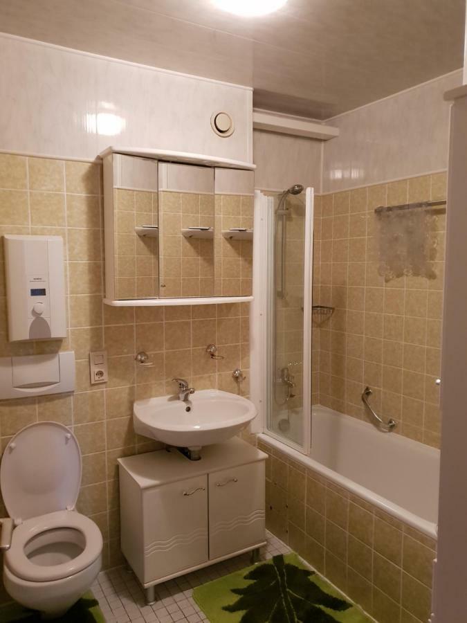 60 Qm Mit Aussicht In Konz Apartamento Exterior foto